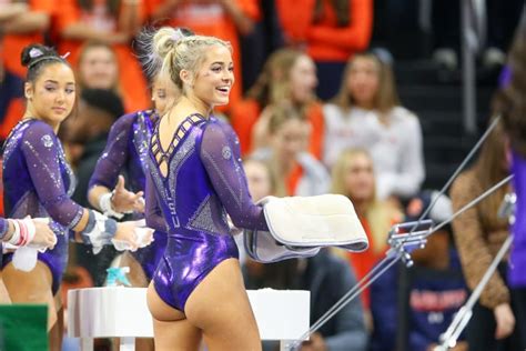 Livvy Dunne turns heads in gymnastics showdown with。